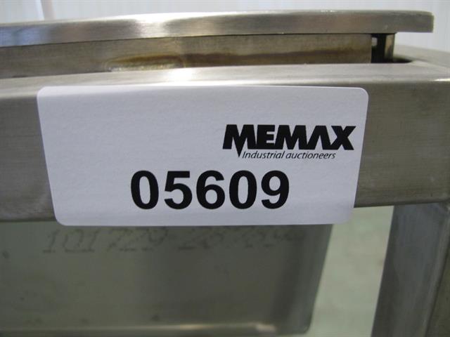 RVS wasbak met kraan Memax, Online veiling van metaal, machines en gereedschap RVS wasbak met kraan Memax, Online veiling van metaal, machines en gereedschap # Wasbak Metaal_174306