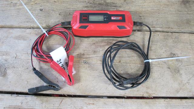 Diversen acculader 12V/6V