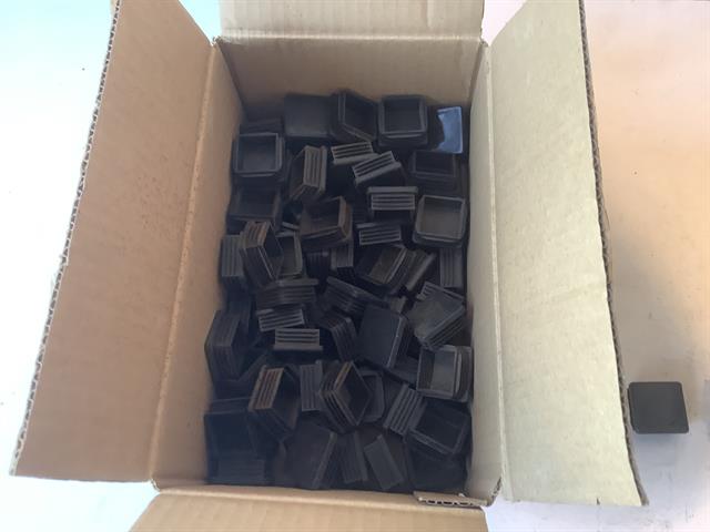 Diversen insteekpoot / afdekdop 35x35mm