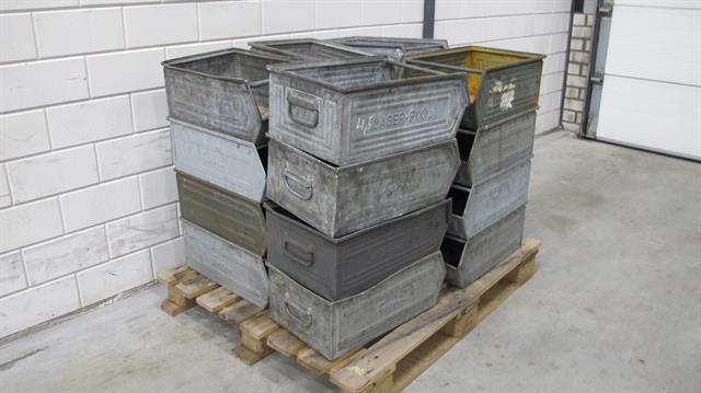 Magazijn grijpbakken van metaal / 20 stuks