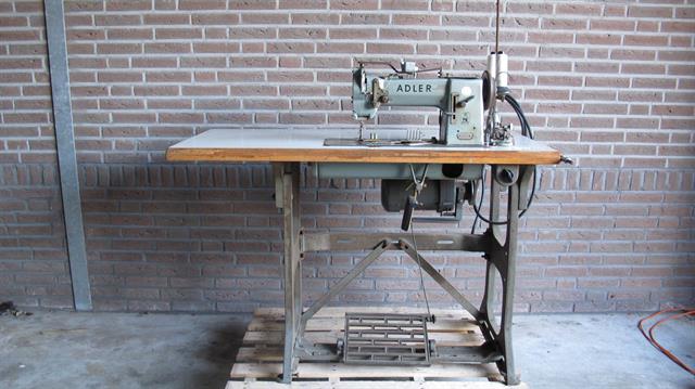 industriële naaimachine Adler 167-73