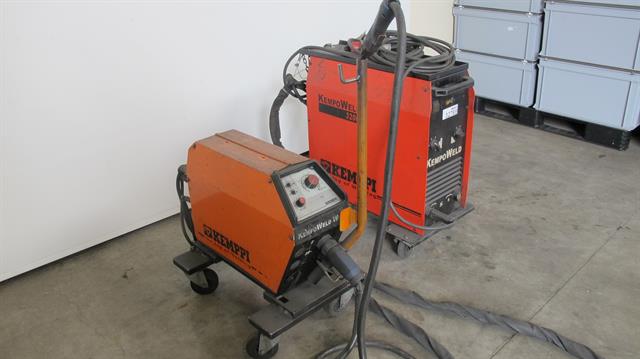Lasmachine en plasmasnijder lasapparaat Kempoweld 3200 met aanvoerkast