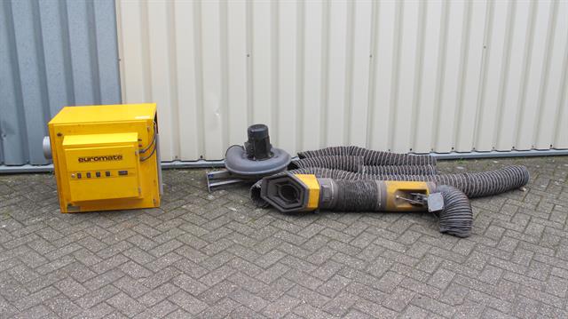 Werkplaats toebehoren lasdamp afzuigsysteem Euromate met slakkenhuis en filterbox