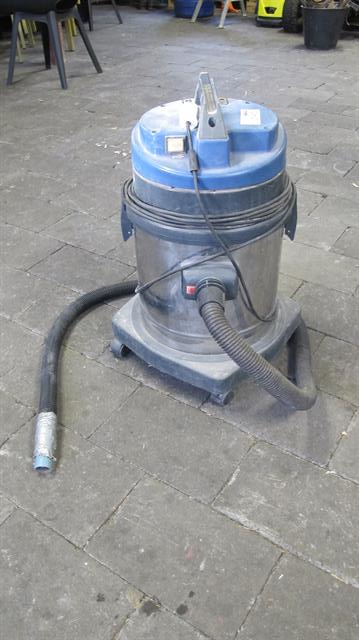 Diversen stofzuiger Soteco