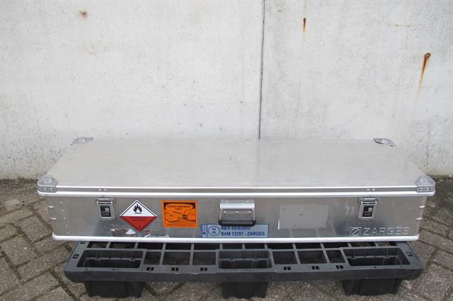 universele kist Zarges / h24 x 138 x 43cm 