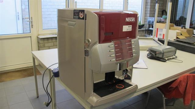 kantine/kantoor warme dranken automaat Nescafe