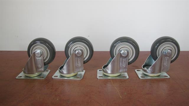 Diversen zwenkwiel 75x28mm 4 stuks NIEUW
