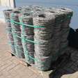 Hekwerk en toebehoren prikkeldraad / 36 rollen a 200 meter 3