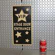 wandbord van metaal VIP Stage Door Entrance / 3 stuks